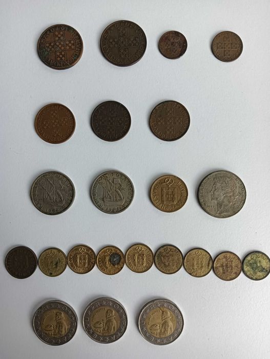 Moedas antigas para coleção