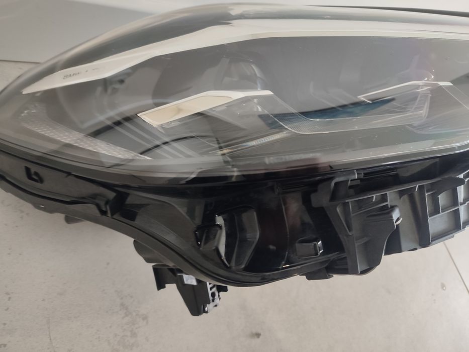 Lampa Reflektor Prawy Przód BMW 5 G30 G31 Lift Full Led 22r Oryginał