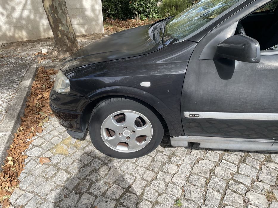 Opel astra 99 750€