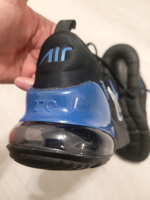 Кроссовки NIKE AIR MAX 270 нові original
