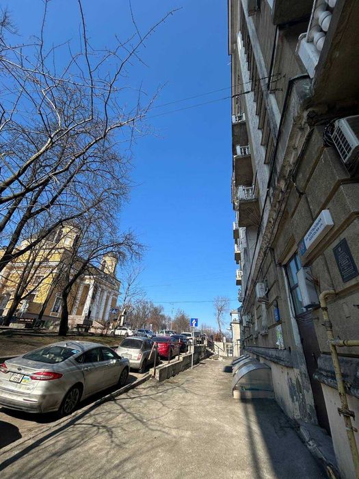 Продам 3-к квартиру вул.Костельна(Костьольна),10 2(7), 90м, 205000дол