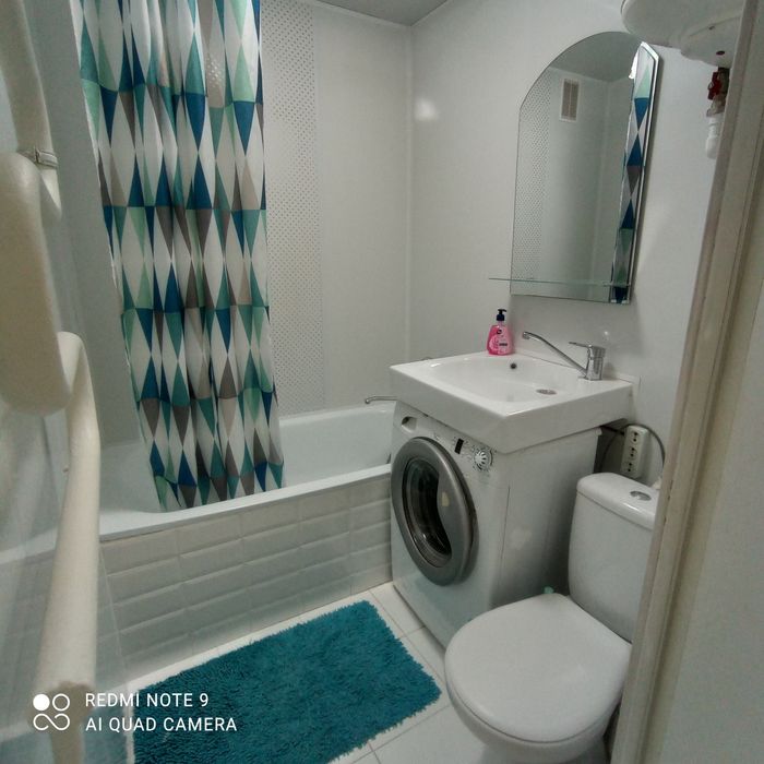 Сдам 1-ю квартиру посуточно. ( Есть варианты, где свет есть всегда)