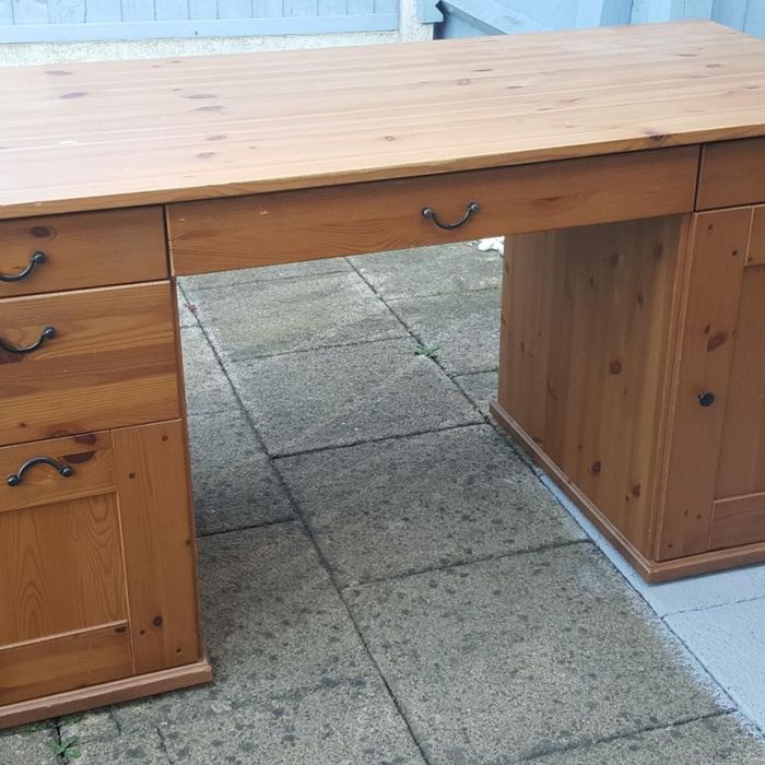 Mesa de escritório IKEA