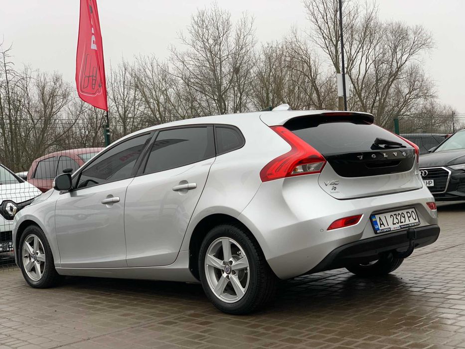 Volvo V40 2014 1.6 дизель