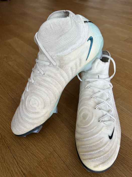 Бутси Nike Phantom Luna II Elite