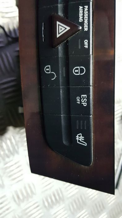 W211 Przełącznik Przyciski Panel Foteli Awaryjny A2116800552 Drewno