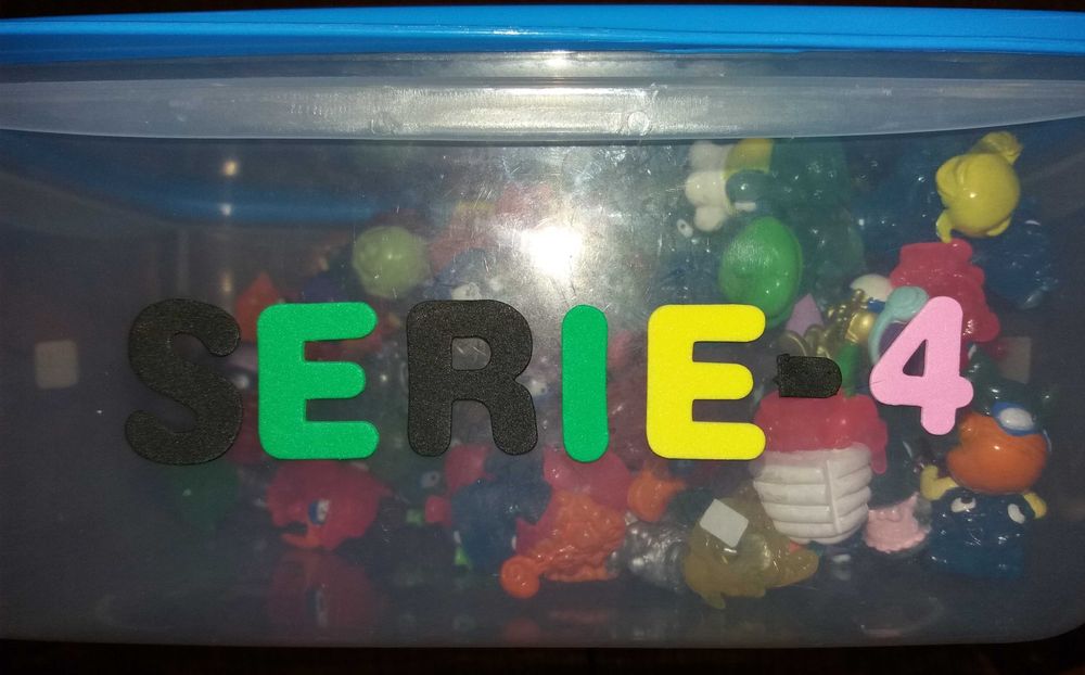 Baixa de preço -Zomlings Serie-4- completa 50€