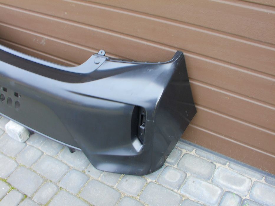 Mitsubishi space star II lift 19- zderzak tył nowy oryginał
