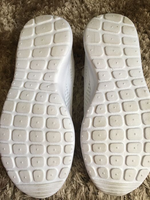 Sneakersy białe rozmiar 33