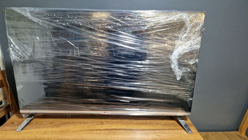 Telewizor LG 42LB670V