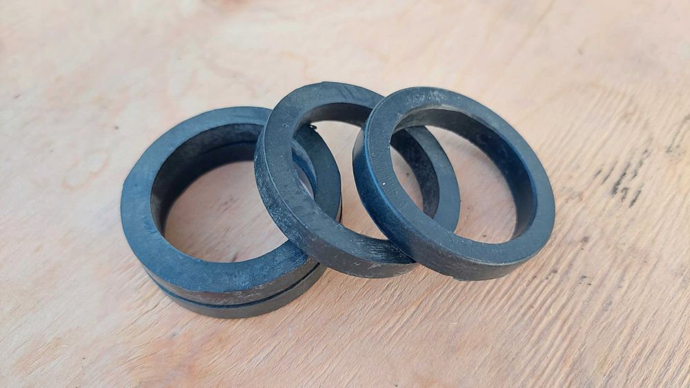 Резинки, уплотнение стаканов вилки/фары ЯВА/JAWA 6V, СТАРУШКА, 250/360