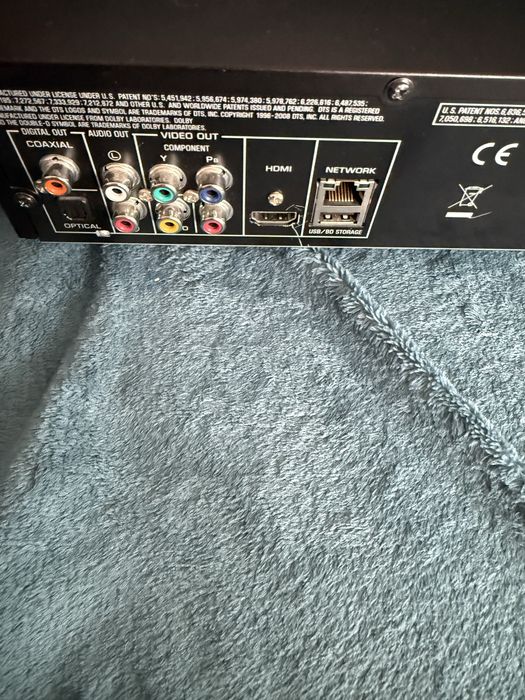 Yamaha BD - S667  BLU RAY