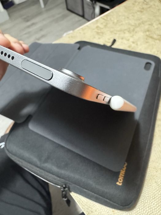 Ipad air m3 11" 128gb + Apple Pencil Pro