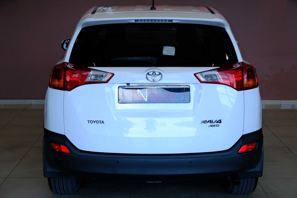 Toyota RAV4 2014
