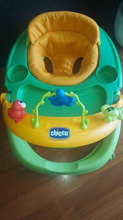 Chicco - Andarilho para bebé WALKY TALKY