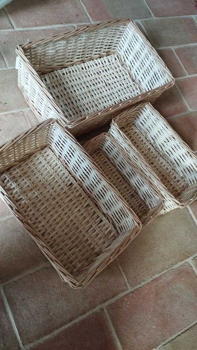 Conjunto de 4 Cestos Organizadores em Verga Natural Novos com Etiqueta