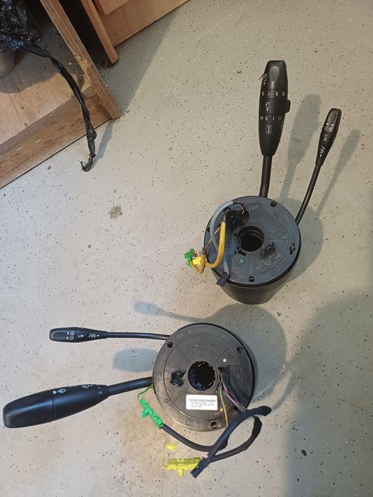 Przełącznik zespolony mercedes w203 w169 zwijak taśmy czujnik kąta