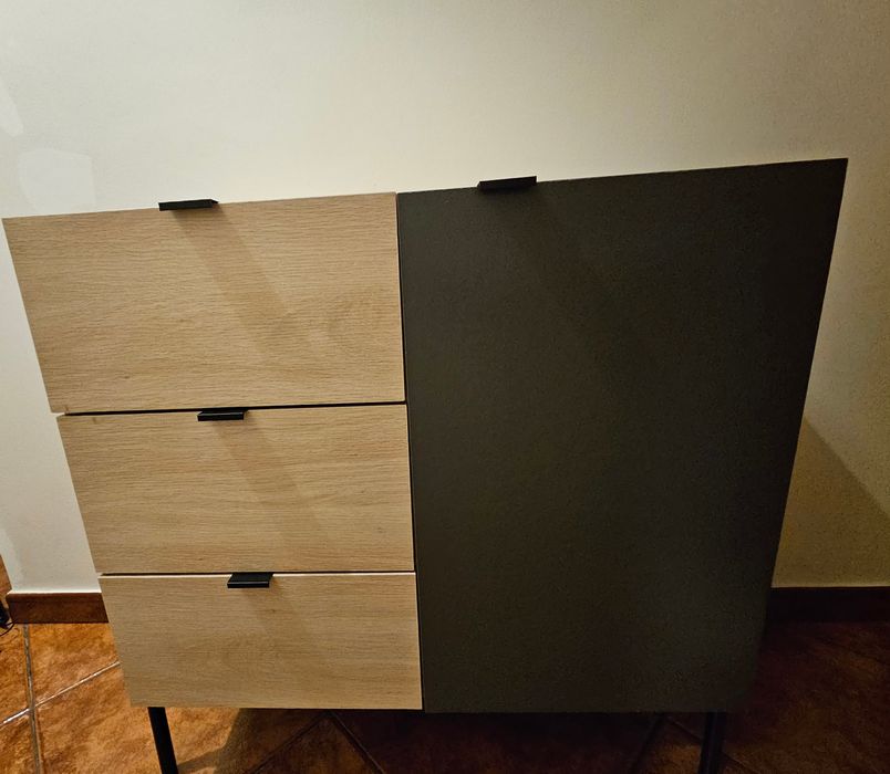 Móvel da Homa com gavetas  porta