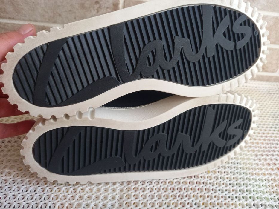 Кожанные лоферы Clarks 38р