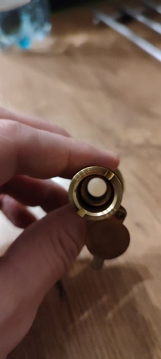 Wizjer judasz do drzwi