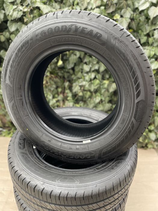 215/65 R16C Goodyear EfficientGrip Cargo 2