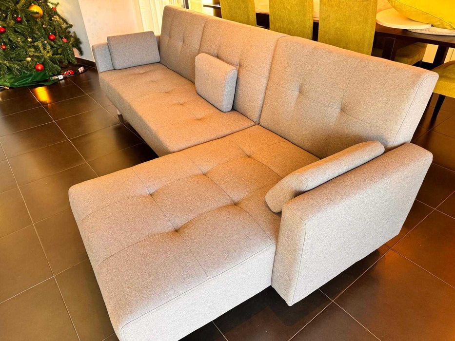 Sofá Chaise Longue Cama Reversível Estofada em Tecido