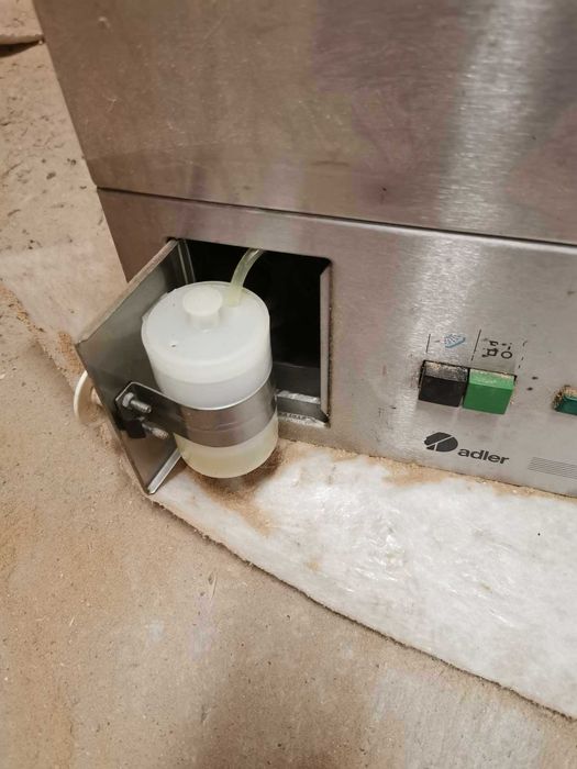 Zmywarka wyparzarka do naczyń PGW B 102 Adler