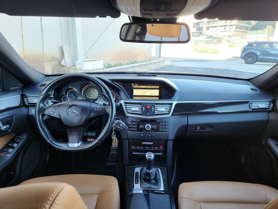 Mercedes E250 AMG Nacional 151 MIL KMS