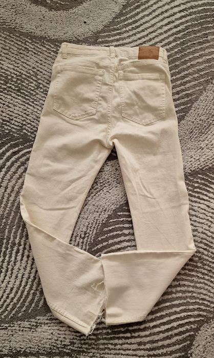 Spodnie jeans "Bershka ".