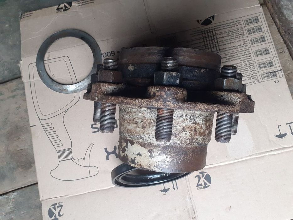 Ступица прицепа 2птс-4