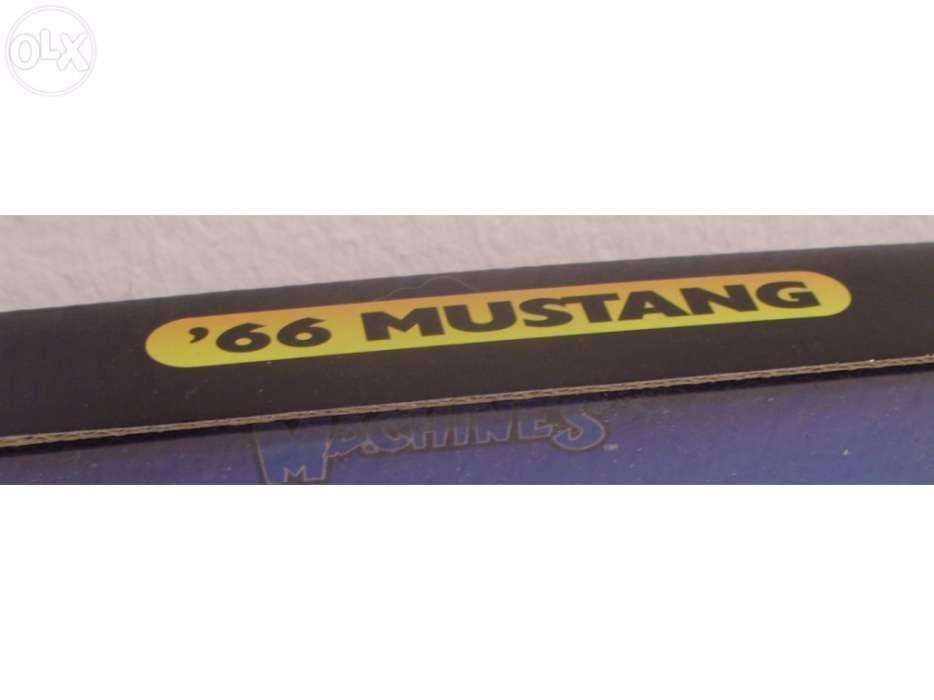 1/18 Mustang 1966 Extreme tuning Muscle Machines - NOVO