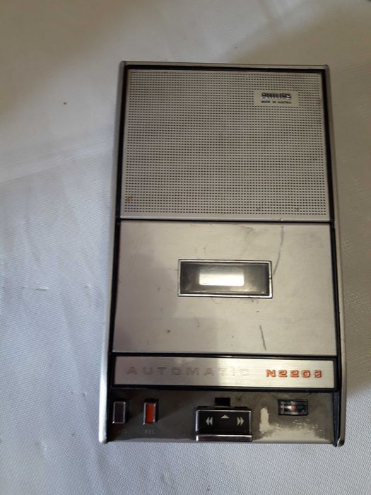 Магнитофон Philips N2203 (нет звука)
