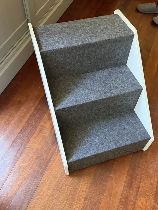 Escadas para cao