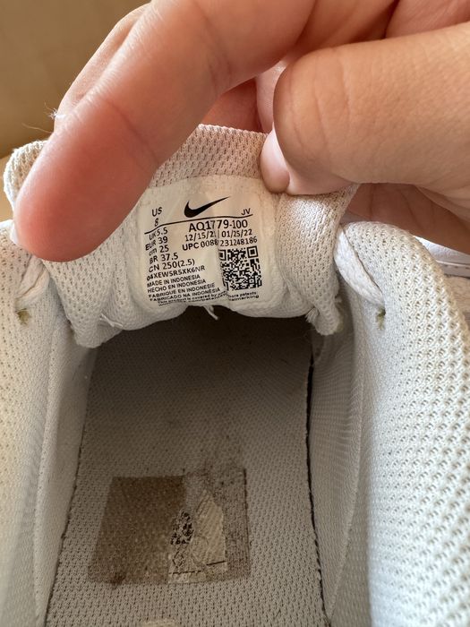 Шкіряні білі кросівки Nike Ebernon Low оригінал р. ⁠39 / Жіночі кеди найк
