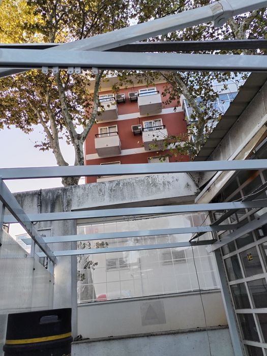 Pergula com cobertura extensiva