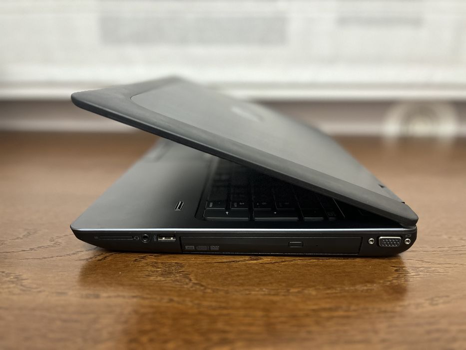 HP ZBook 15 / i7 / 16GB / SSD 1TB / Nvidia Quadro / Windows 11 Pro