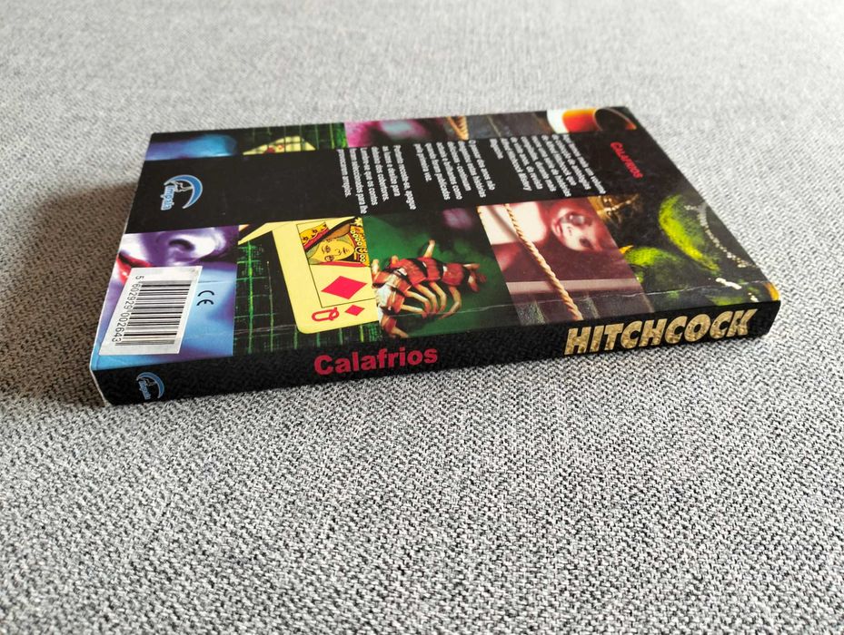 Livro "Calafrios" de Alfred Hitchcock