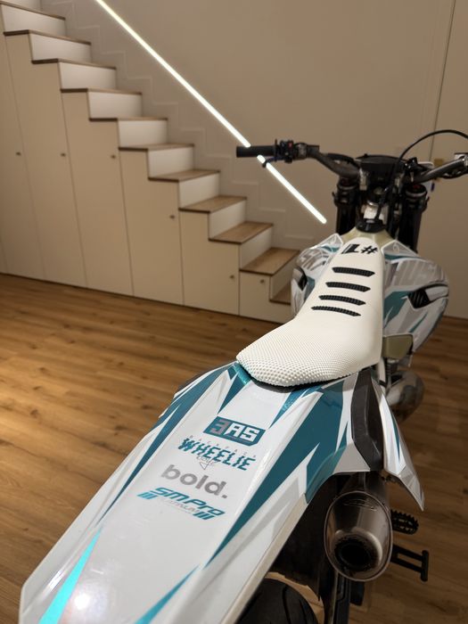 Husqvarna te250 supermotard full extras