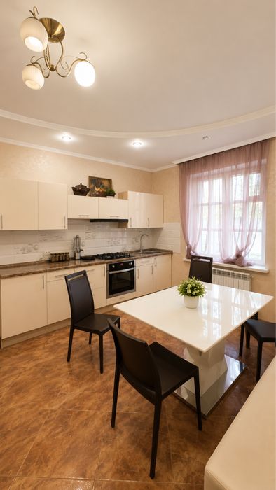 Дом пиленый камень 100кв.м с ремонтом Северный