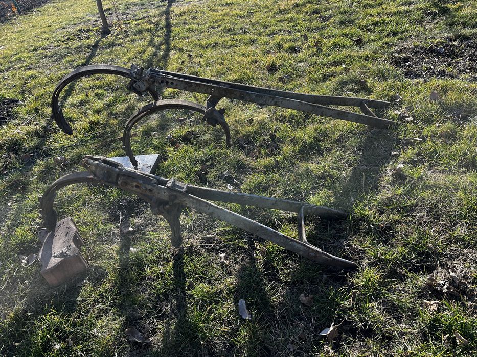 Рама до культиватора з лапами