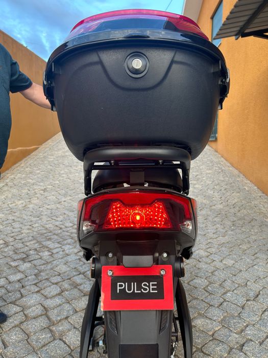Bicicleta Elétrica NEOVOLT Pulse - Como Nova