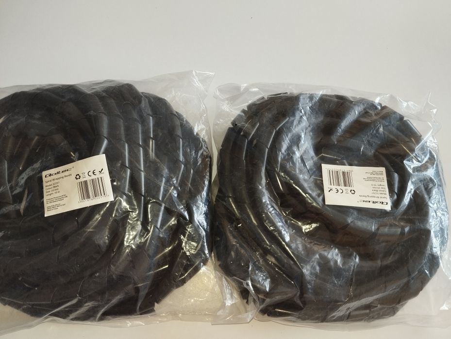 Okazja! Całkowicie Nowe Pokrowce na Tablety i  Osłona na Kable z kompu