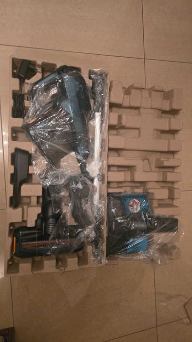 Odkurzacz pionowy philips speedpro