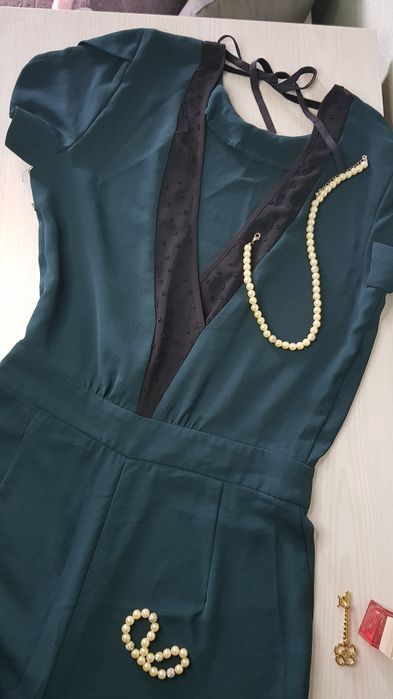 Жіночий комбінезони Zara