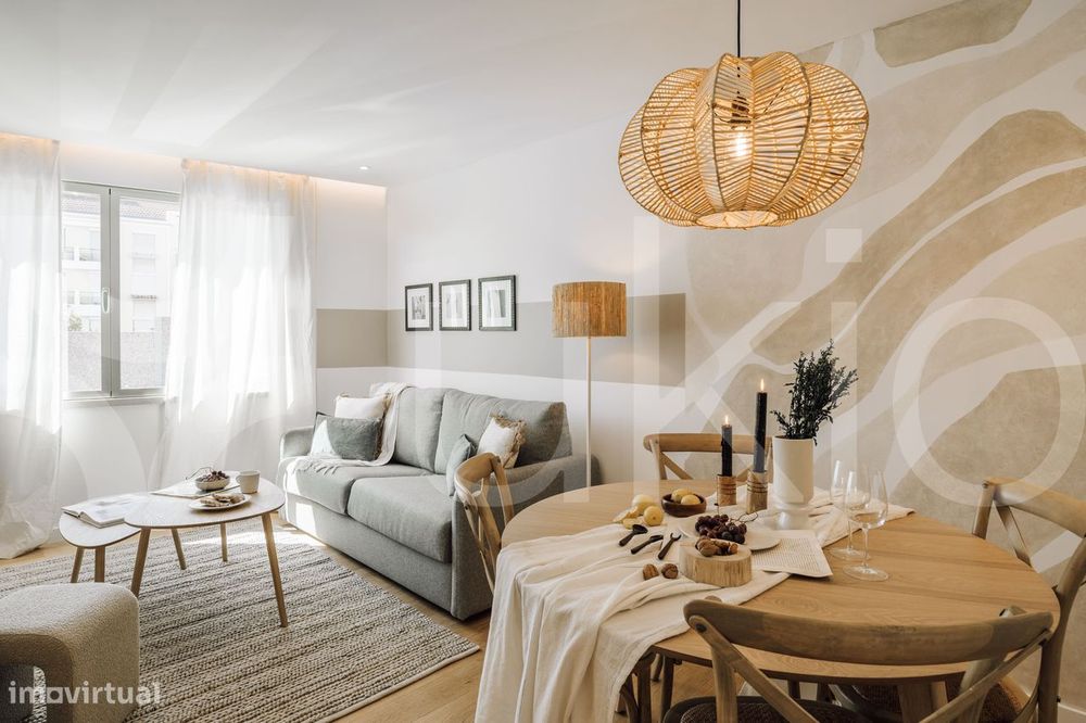 Apartamento T1 com em Alvalade
