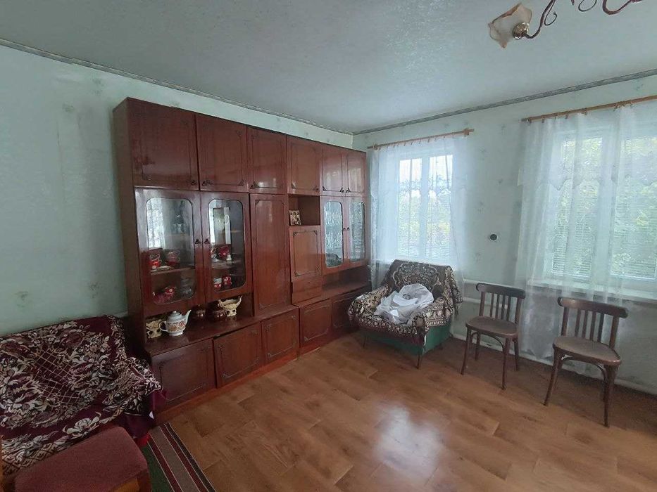 Продам будинок с.Лиман та жила літня кухня 2 кімнати. Змїївський район