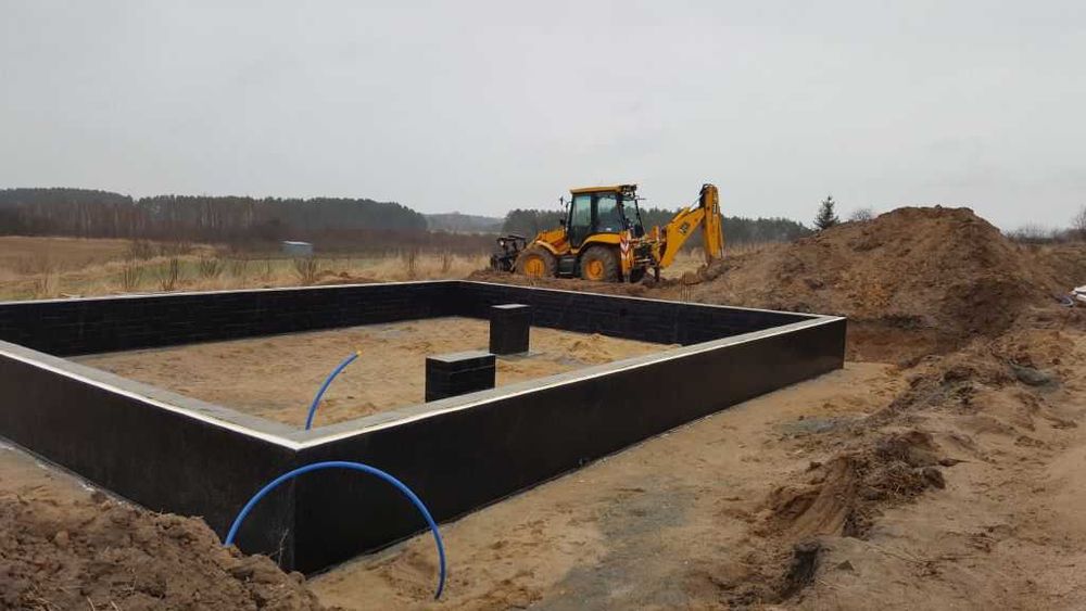 Piach zasypkowy Piasek zasypowy do zagęszczenia fundamenty Koparka