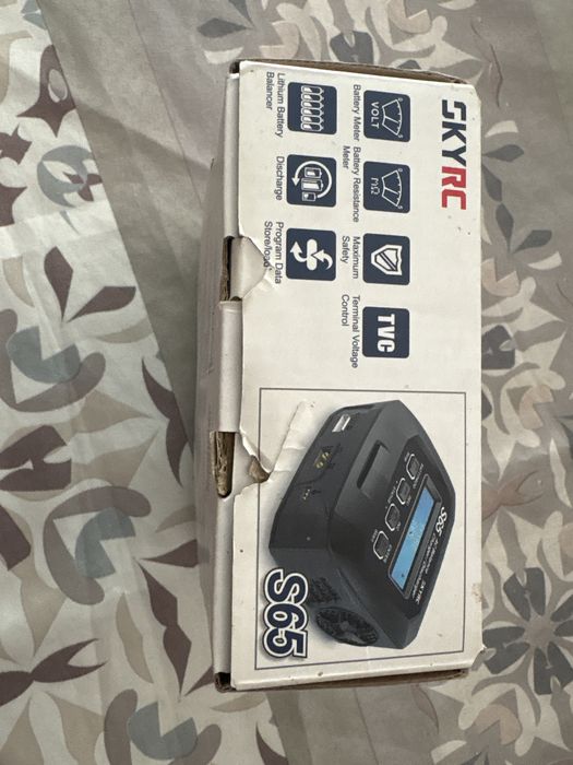 Carregador SKYRC S65 Charger lipo , lilon, lihv, life..