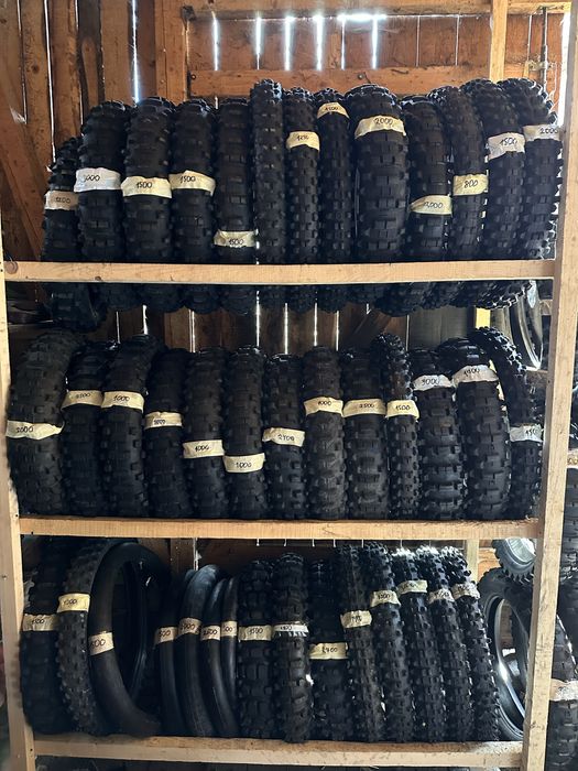 Продам Багато б/у резини