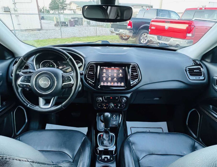 Jeep Compass Latitude      2019